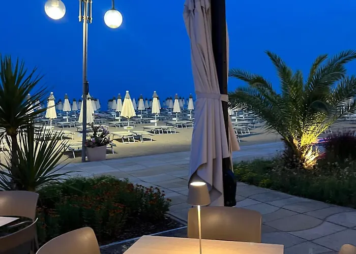 Hotel Silva Frontemare 2*