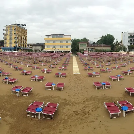 Hotel Silva Frontemare 2*