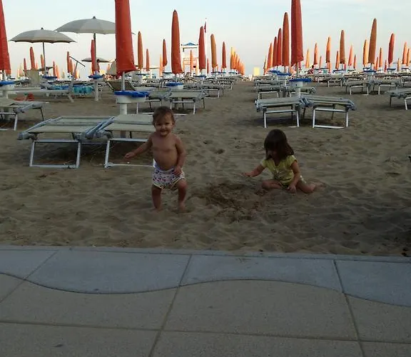 Hotel Silva Frontemare 2*